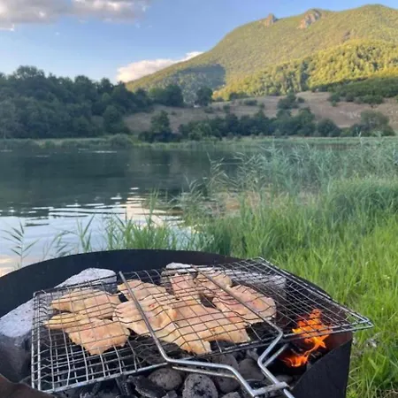 Σπίτι διακοπών Kucica Na Jezeru *